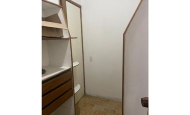 OFICINA EN ARRIENDO SECTOR AGUACATALA - POBLADO