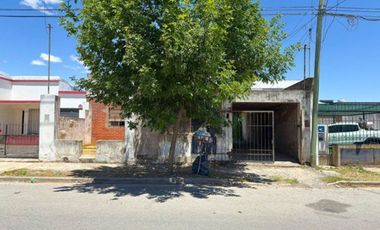 LOTE EN VENTA CON DOS VIVIENDAS Ideal Inversión