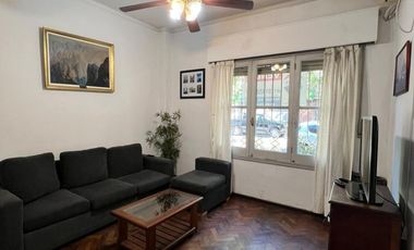 VENTA CASA Y 2 LOCALES COMERCIALES EN GODOY CRUZ