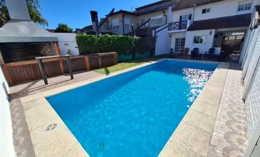 DUPLEX 4 AMBIENTES VENTA BARRIO LOS ROBLES BURZACO