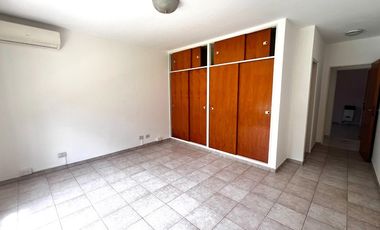 Venta Casa El Trebol en Barrio la Arboleda