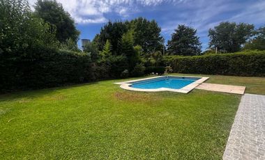 Venta Casa El Trebol en Barrio la Arboleda