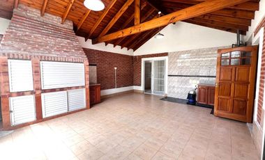 Venta Casa El Trebol en Barrio la Arboleda