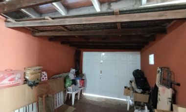 VENTA CASA 3 AMB C/QUINCHO + DPTO 2 AMB .LIBERTAD