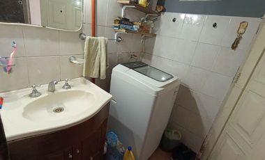 VENTA CASA 3 AMB C/QUINCHO + DPTO 2 AMB .LIBERTAD