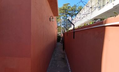 VENTA CASA 3 AMB C/QUINCHO + DPTO 2 AMB .LIBERTAD