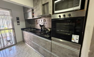 CASA 4 AMB BARADERO APTO CREDITO