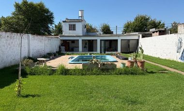 CASA 4 AMB BARADERO APTO CREDITO