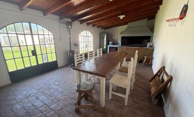 CASA 4 AMB BARADERO APTO CREDITO