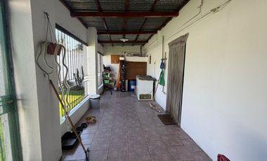 CASA 4 AMB BARADERO APTO CREDITO