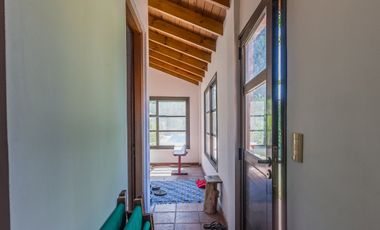 Venta Casa 8 ambientes en Lomas de Zamora