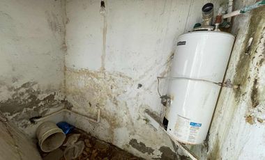 VENTA CASA 3 AMBIENTES A RECICLAR JARDIN QUINCHO