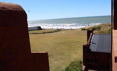 VENTA BUNGALOW EN COMPLEJO CERRADO SANTA CLARA