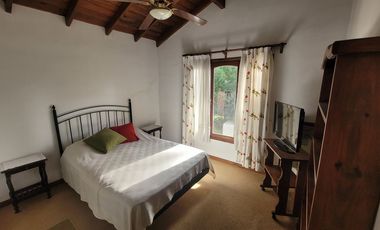 CASA ALQUILER ANUAL EN PINAMAR DE 3 AMBIENTES