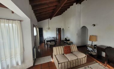 CASA ALQUILER ANUAL EN PINAMAR DE 3 AMBIENTES