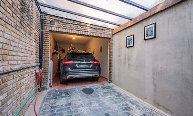 Casa 6 ambientes Garage  Pileta Quincho Beccar