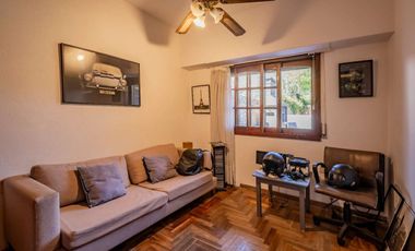 Casa 6 ambientes Garage  Pileta Quincho Beccar