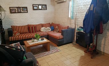 CASA 5 AMBIENTES EN VENTA EL JAGUEL MONTE GRANDE