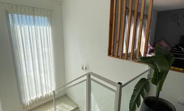 VENTA .CASA A LA LAGUNA . SAN SEBASTIAN .Area 9