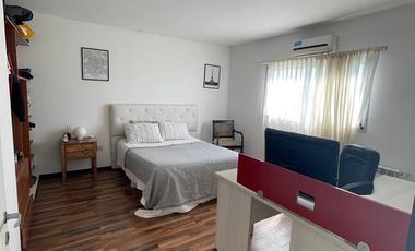 VENTA .CASA A LA LAGUNA . SAN SEBASTIAN .Area 9