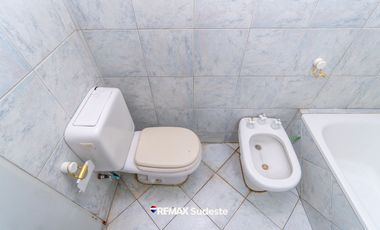 Venta casa Apta Credito 4 Dormitorios