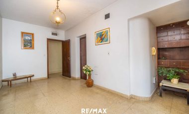 Venta Casa Macro Centro