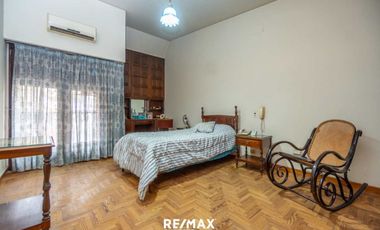 Venta Casa Macro Centro