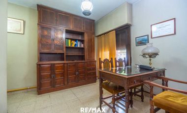 Venta Casa Macro Centro