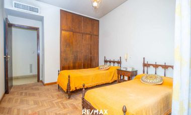 Venta Casa Macro Centro