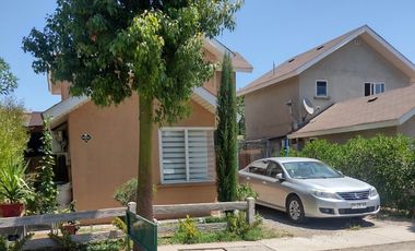 HERMOSA CASA EN CONDOMINIO COLINA
