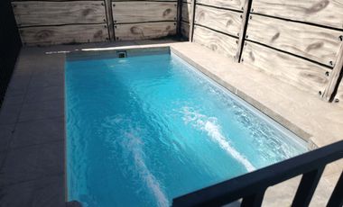 CASA EN PORTONES DE CHICUREO CON PISCINA