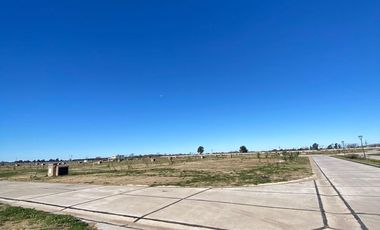 LOTE A LA VENTA 700m2 ST THOMAS CHICO OPORTUNIDAD