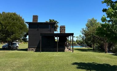 Casa en Oliveros