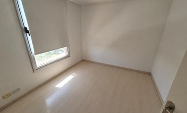 Se ALQUILA depto. 3 dorm. céntrico, General Roca, Río Negro