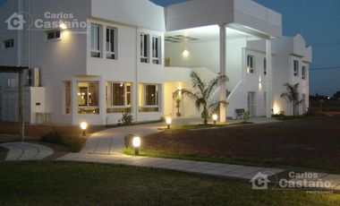 Hotel en Federación, Entre Ríos.
