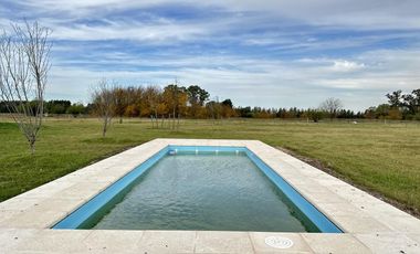 Descubre tu nueva casa en el campo en Zapiola, Lobos