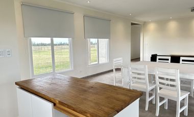 Descubre tu nueva casa en el campo en Zapiola, Lobos