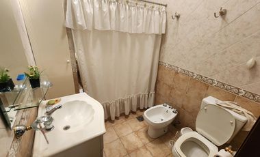 Casa con galpon