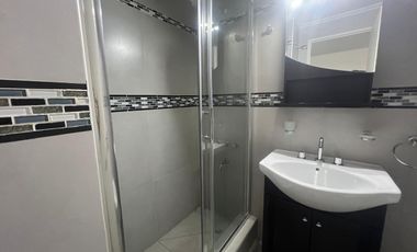 Departamento de 3 amb, con terraza propia, Morón