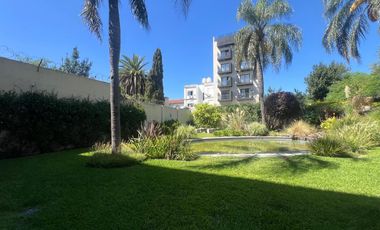 Departamento de 3 amb, con terraza propia, Morón