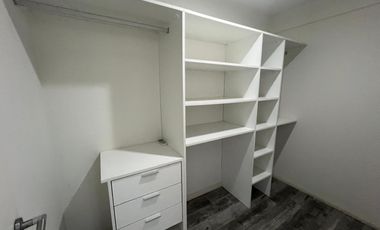 Departamento de 3 amb, con terraza propia, Morón