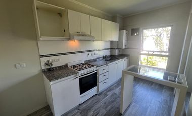 Departamento de 3 amb, con terraza propia, Morón