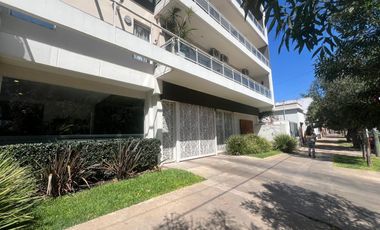 Departamento de 3 amb, con terraza propia, Morón