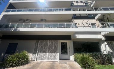 Departamento de 3 amb, con terraza propia, Morón