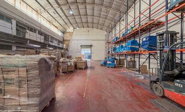 Alquiler - Depósito - La Tablada - Superficies disponibles de 700m2 a 17.000m2