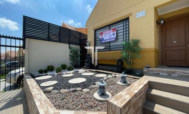 Casa en arriendo c/ estacionamiento en La Florida Alto
