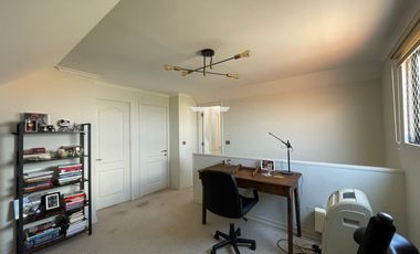 Casa en arriendo c/ estacionamiento en La Florida Alto