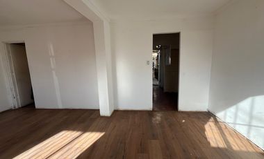 SE ARRIENDA CASA 2D-1B-ESTACIONAMIENTO -CERCA  METRO CIUDAD DEL NIÑO-SAN MIGUEL