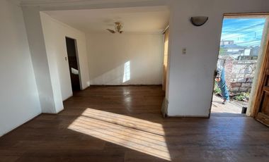 SE ARRIENDA CASA 2D-1B-ESTACIONAMIENTO -CERCA  METRO CIUDAD DEL NIÑO-SAN MIGUEL