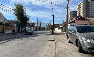 SE ARRIENDA CASA 2D-1B-ESTACIONAMIENTO -CERCA  METRO CIUDAD DEL NIÑO-SAN MIGUEL